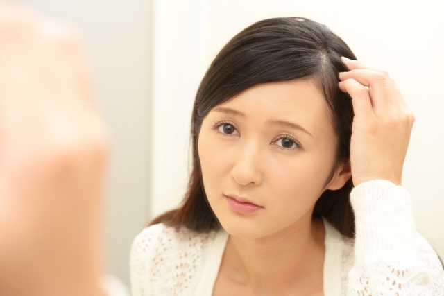 40歳を過ぎると髪質の変化に合わせてケアの仕方も変える必要がある